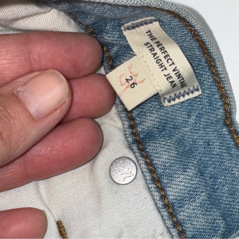 Madewell The Perfect Vintage Straight Jean in Danby Wash: Knee-Rip Size 26 NWOT - Picture 10 of 16
